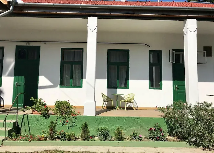 Rudolf House Apartment *