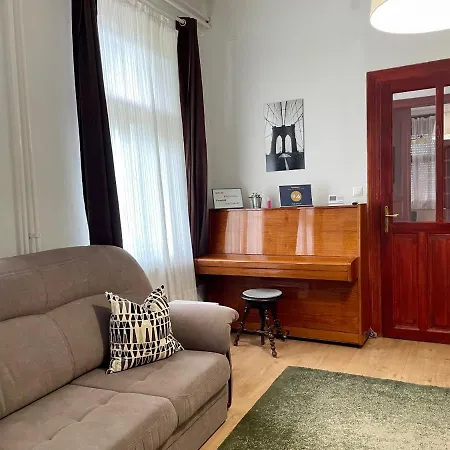 Apartment Rudolf House *